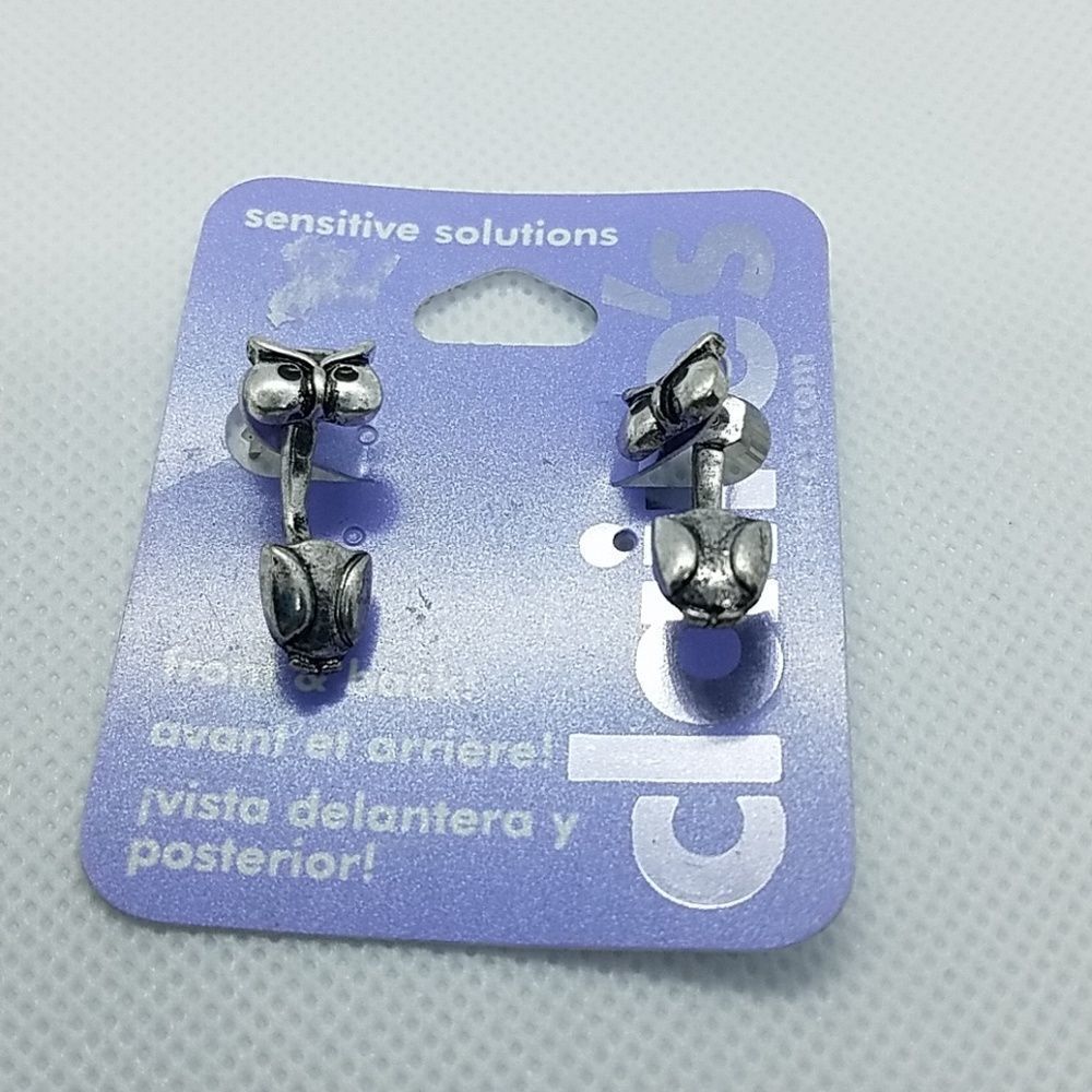 NWT Claire's Silver Owl Earrings